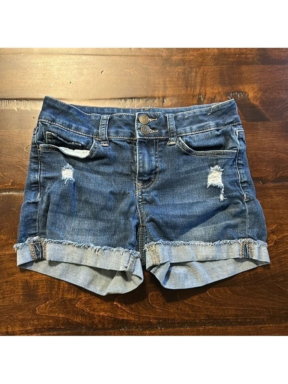 SO Medium Wash Denim Jean Shorts Size 3